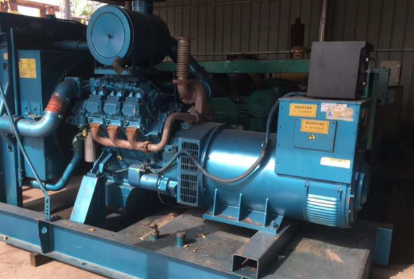 发电机实践中发现中性点接地机组的雷电故障率偏高